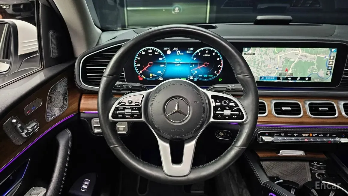 Mercedes Benz GLE-Class