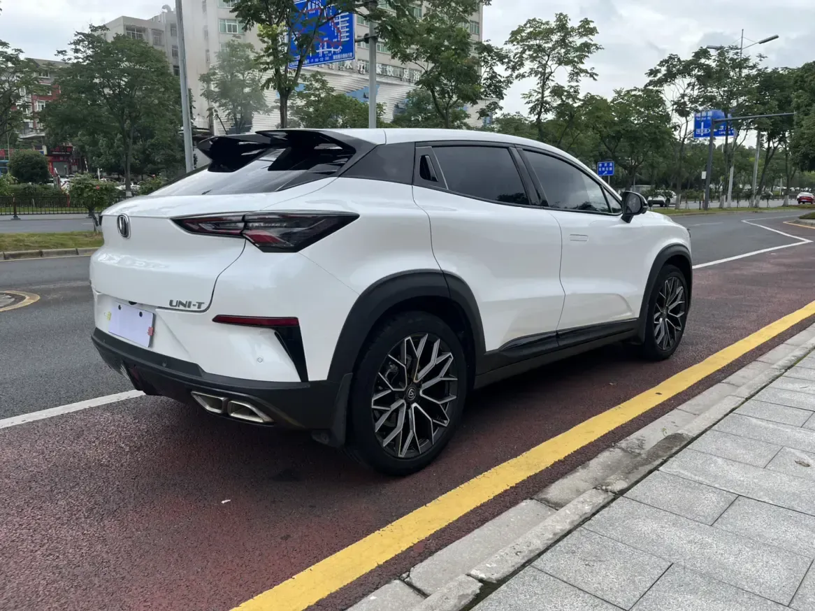 CHANGAN UNI-T