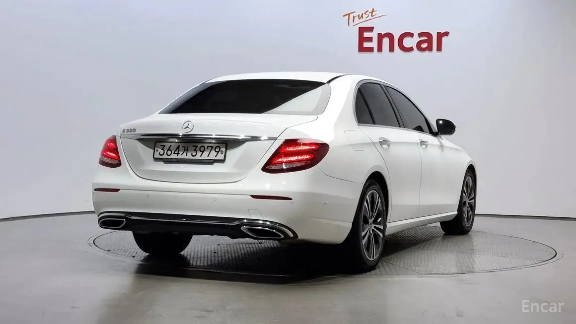 Mercedes Benz E-Class